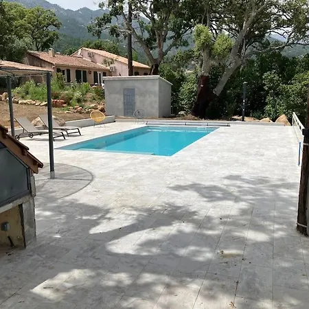 A Suarella - Climatisee - 4 - Piscine Chauffee Holiday home *