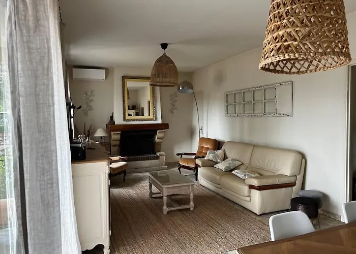 A Suarella - Climatisée - 4 - Piscine Chauffée Hébergement de vacances Sainte-Lucie-de-Porto-Vecchio